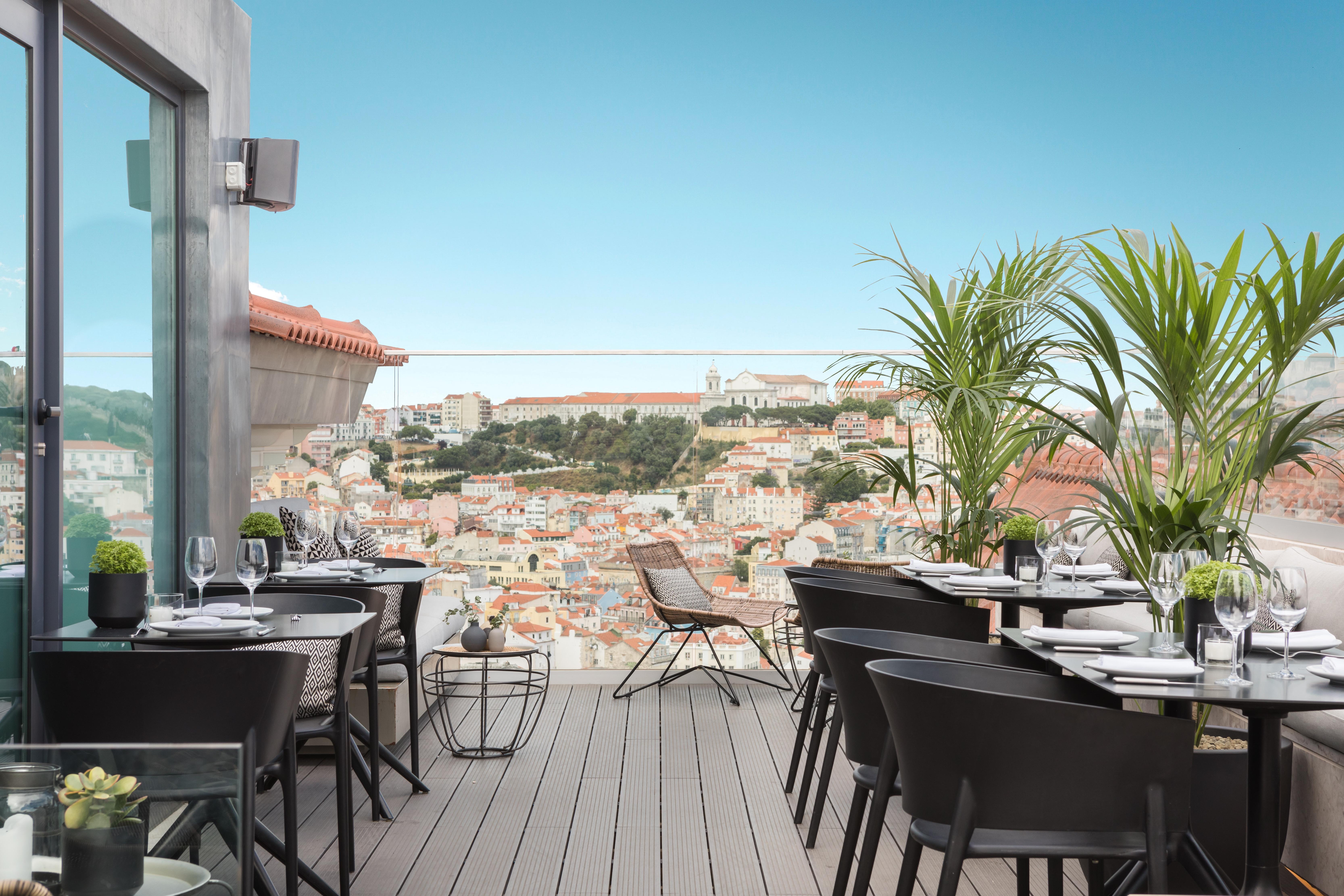 ליסבון The Lumiares Hotel & Spa - Small Luxury Hotels Of The World מראה חיצוני תמונה The View