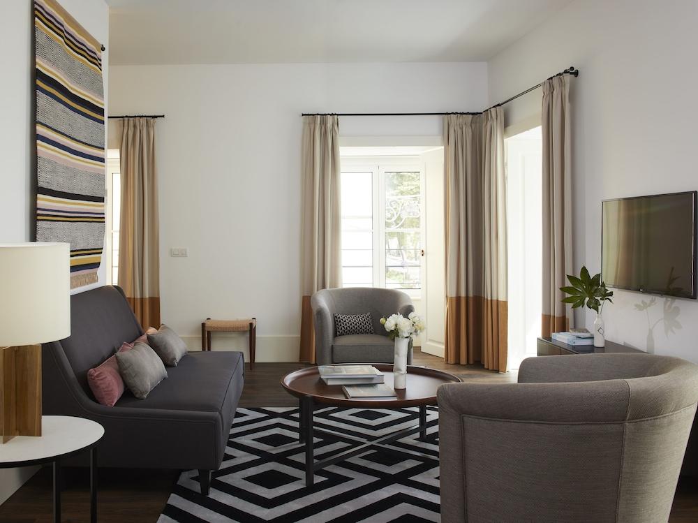 ליסבון The Lumiares Hotel & Spa - Small Luxury Hotels Of The World מראה חיצוני תמונה A living room